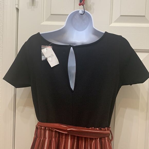 LA Gypsy Large Black Scoop Neck Top Stripped Elongating Leg Keyhole Closure - Picture 7 of 15